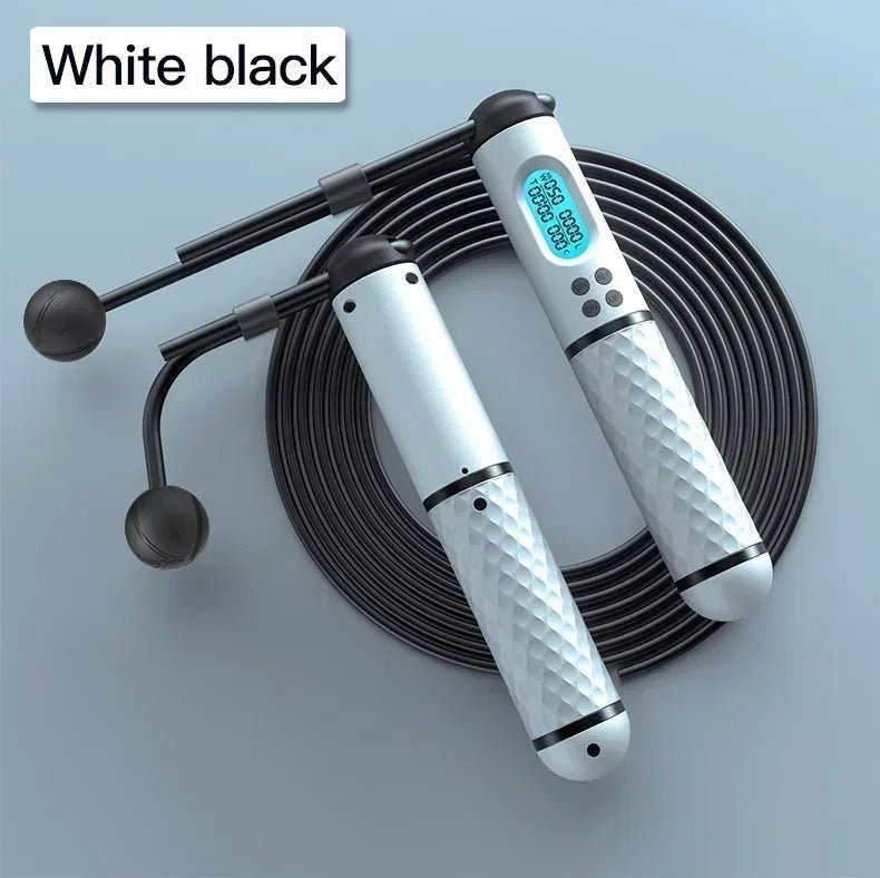 Corde à sauter avec compteur numérique blanc et noir - poignées antidérapantes